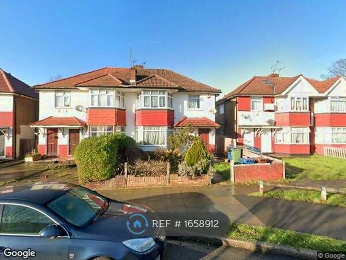 2 Bedroom Maisonette To Rent In Everton Drive, Stanmore, HA7