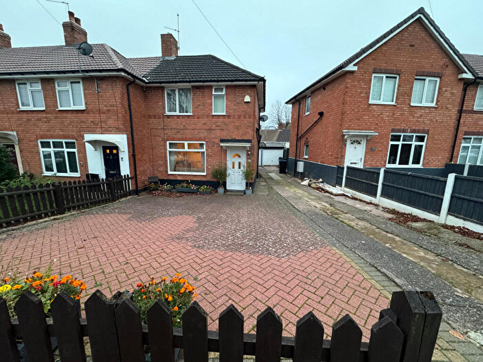 3 Bedroom House To Rent In Milcote Road, Selly Oak, B29