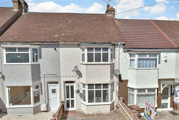 3 Bedroom Terraced House For Sale In St. Leonard's Avenue, Chatham, Kent, ME4