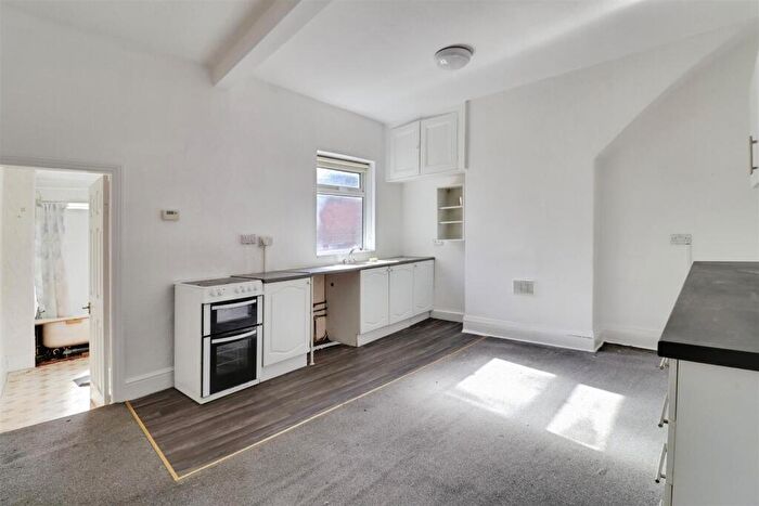 1 Bedroom Flat To Rent In Flag Lane, Crewe, CW1