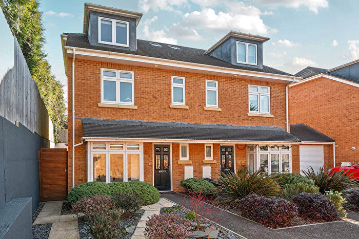 4 Bedroom Semi-Detached House For Sale In Shaftesbury Drove, Salisbury ***No Onward Chain***, SP2