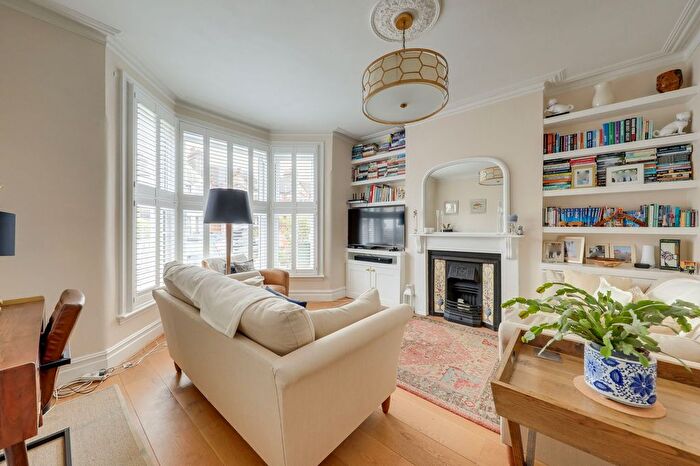 3 Bedroom End Terrace House For Sale In Muirkirk Road, Catford, SE6