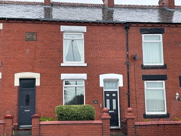 2 Bedroom Terraced House For Sale In Middleton Road, Chadderton, OL9