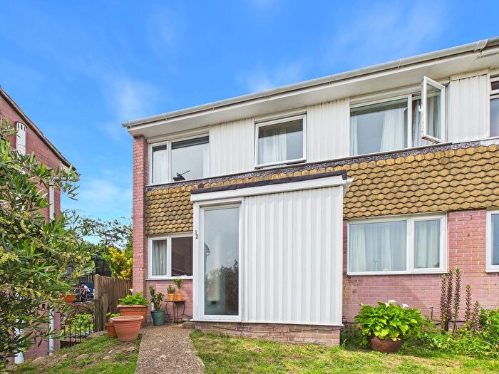 3 Bedroom Semi-Detached House For Sale In Walmer Way, Folkestone, Kent, CT20