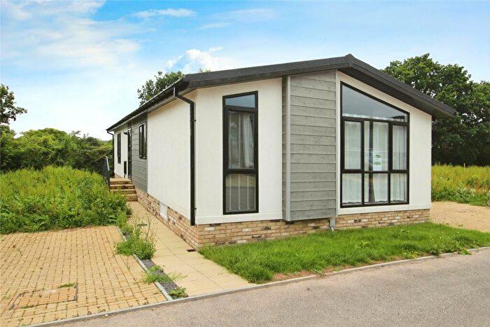 3 Bedroom Retirement Property For Sale In Picket Piece, Andover, Hampshire, SP11