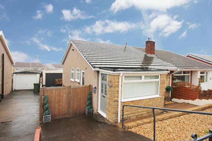 2 Bedroom Bungalow To Rent In Southgate Avenue, Southgate, Llantrisant, CF72