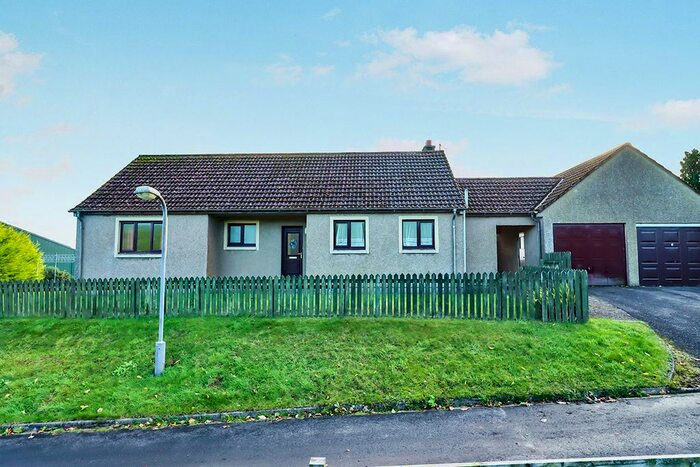 3 Bedroom Bungalow For Sale In Leslie, Glenrothes, KY6