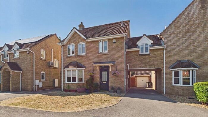 4 Bedroom Terraced House For Sale In Humphrys Street, Peterborough, PE2