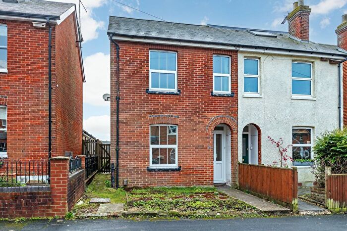 3 Bedroom Semi Detached House For Sale In Gordon Avenue, Winchester, SO23