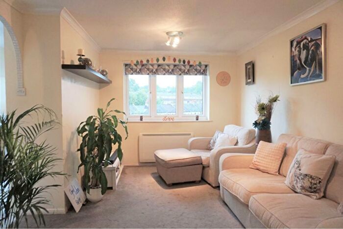 1 Bedroom Apartment To Rent In Armoury Road, Deptford, SE8
