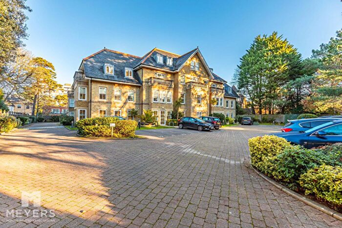 2 Bedroom Flat To Rent In Manor Road, Bournemouth, BH1