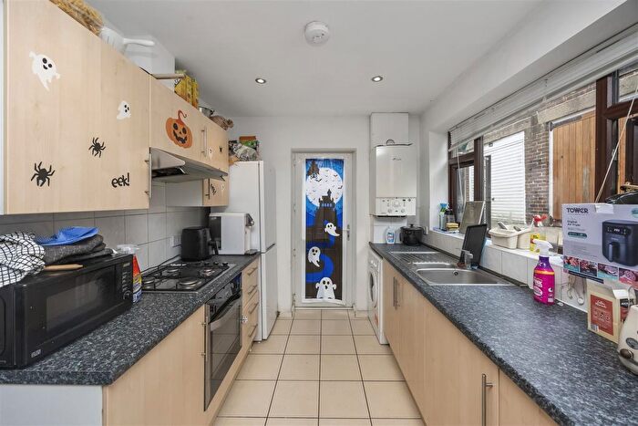 6 Bedroom Property To Rent In Egginton Road, Brighton, BN2