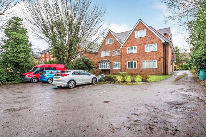 1 Bedroom Flat To Rent In Albion Road, Sutton, Surrey, SM2