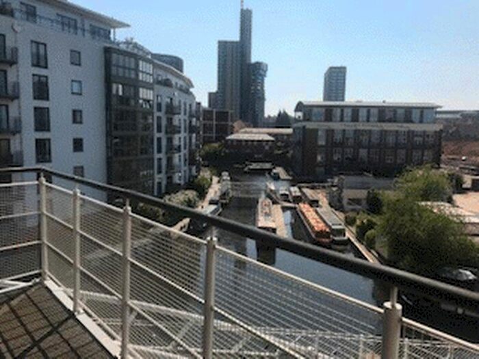 2 Bedroom Apartment To Rent In Browning Street, Birmingham, B16