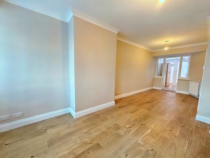 2 Bedroom Terraced House To Rent In Warwick Crescent, Hayes, Greater London, UB4