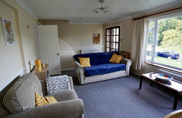 4 Bedroom Terraced House To Rent In Tenterden Drive, Canterbury, Kent, CT2