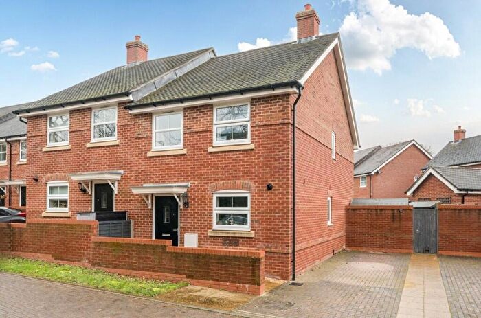 2 Bedroom Semi Detached House For Sale In Plough Lane, Petersfield, Hampshire, GU31