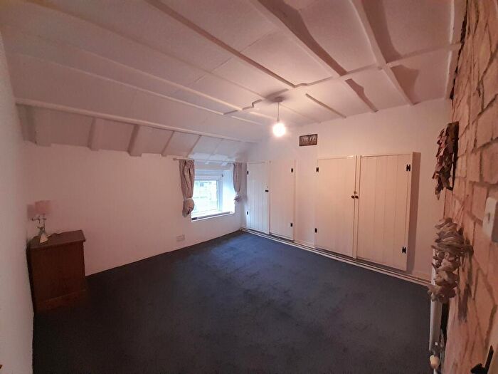 2 Bedroom Cottage To Rent In West End Place, Ingham, Lincoln, LN1