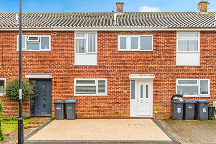 2 Bedroom Terraced House For Sale In Cissbury Road, Burgess Hill, RH15