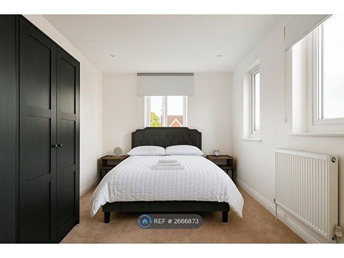 5 Bedroom Semi-detached House To Rent In Northcote Road, Croydon, CR0