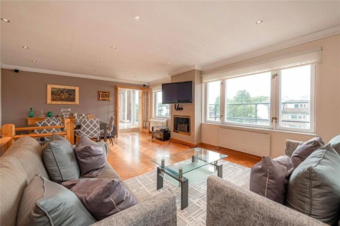 3 Bedroom Flat For Sale In Devonport, Southwick Street, Paddington, W2