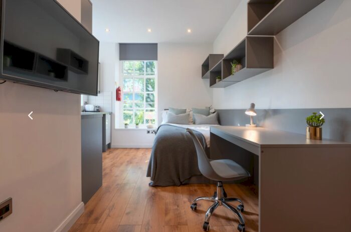 Studio To Rent In (&#;pw) Jesmond View, Eskdale Terrace, Newcastle Upon Tyne, NE2