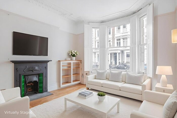 1 Bedroom Flat For Sale In Charleville Road, West Kensington, London, W14