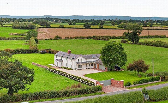 5 Bedroom Detached House For Sale In Burwardsley Road, Tattenhall, Chester, Cheshire, CH3