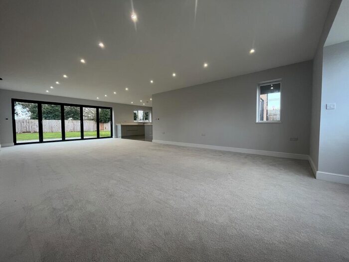 5 Bedroom House To Rent In Thrapston Road, Brampton, Huntingdon, PE28