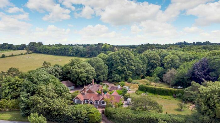 5 Bedroom Detached House For Sale In Dover Road, Eastry, Sandwich, Kent, CT13