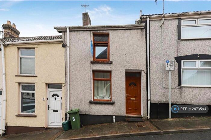 2 Bedroom Terraced House To Rent In Union Street, Mountain Ash, CF45