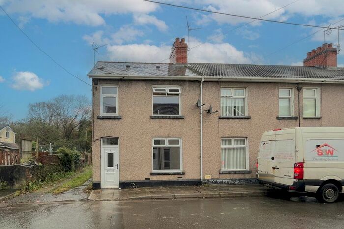 3 Bedroom Property To Rent In Isaf Road, Pontymister, Risca, NP11