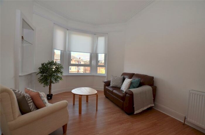 1 Bedroom Apartment To Rent In Craigie Street, Govanhill, Glasgow, G42