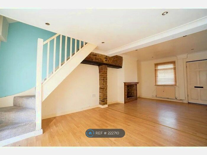 2 Bedroom Terraced House To Rent In Stonefield Road, Hastings, TN34