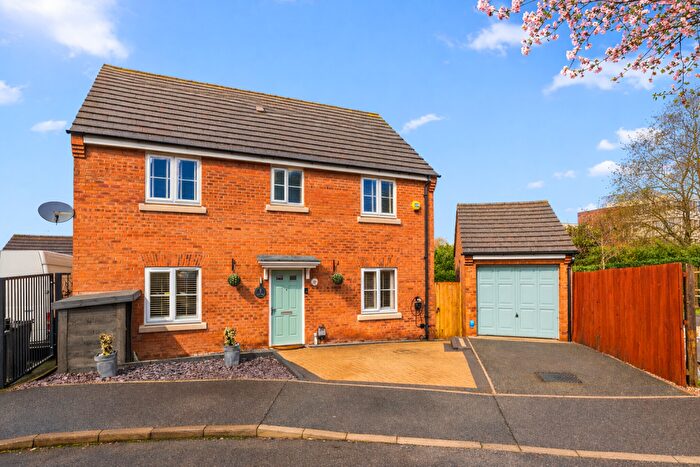 4 Bedroom Detached House For Sale In Eyam Way In Grantham, NG31