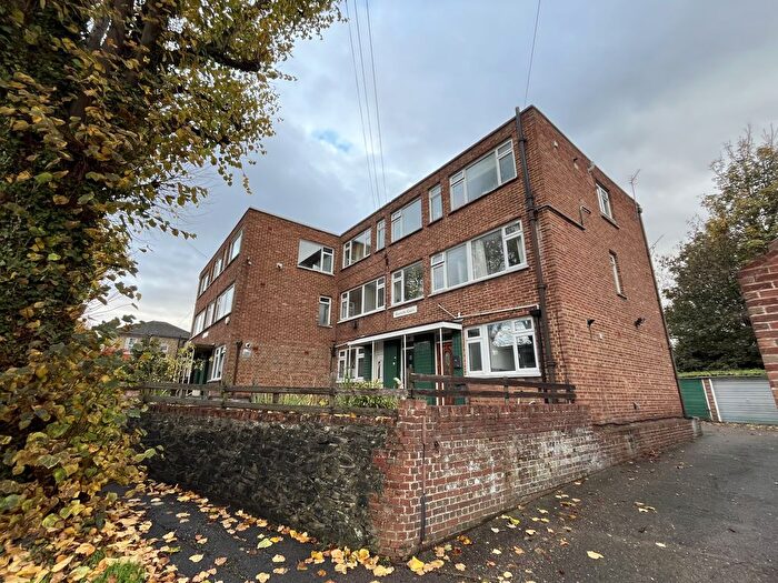 2 Bedroom Flat For Sale In Granville Court, Granville Road, Maidstone, Kent, ME14