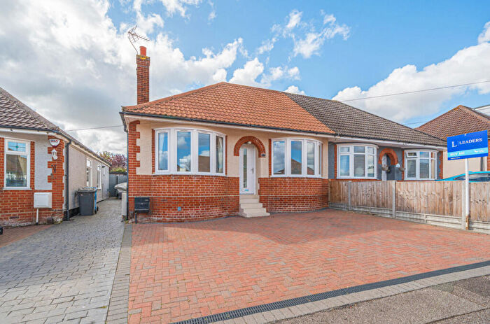 2 Bedroom Bungalow For Sale In Brockley Crescent, Ipswich, Suffolk, IP1