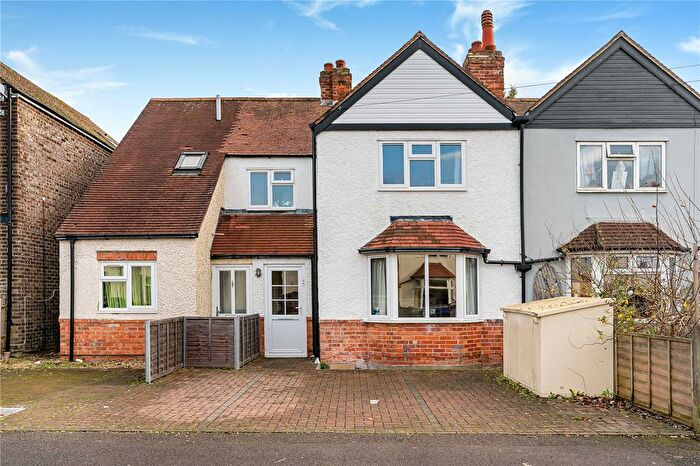4 Bedroom Terraced House For Sale In Dene Road, Headington, Oxford, Oxfordshire, OX3