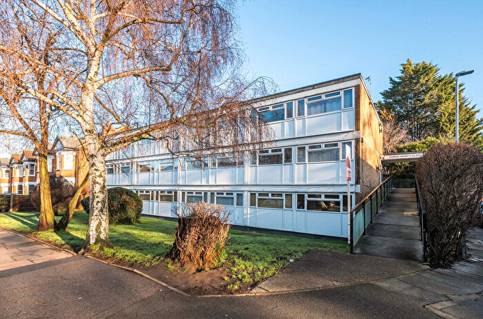 2 Bedroom Flat For Sale In Damon Court, Sidcup, DA14