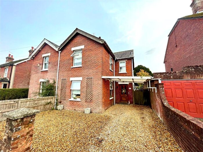 3 Bedroom Semi Detached House For Sale In Alexandra Road, Fordingbridge, Hampshire, SP6