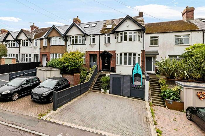 4 Bedroom Terraced House For Sale In Hospital Hill, Hythe, CT21