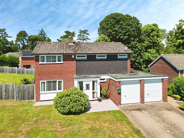 4 Bedroom Detached House For Sale In Llanforda Rise, Oswestry, Shropshire, SY11