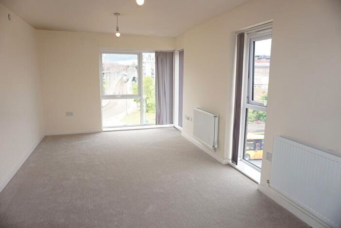 2 Bedroom Flat To Rent In Arkwright Walk, Masson House Arkwright Walk, NG2