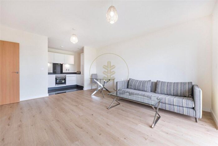 1 Bedroom Apartment To Rent In Swannell Way, London, NW2