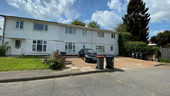 4 Bedroom House To Rent In Sancroft Avenue, Canterbury Ref -, CT2