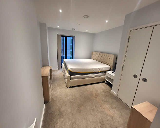2 Bedroom Flat To Rent In Block B, Bury Street, Salford, Lancashire, M3