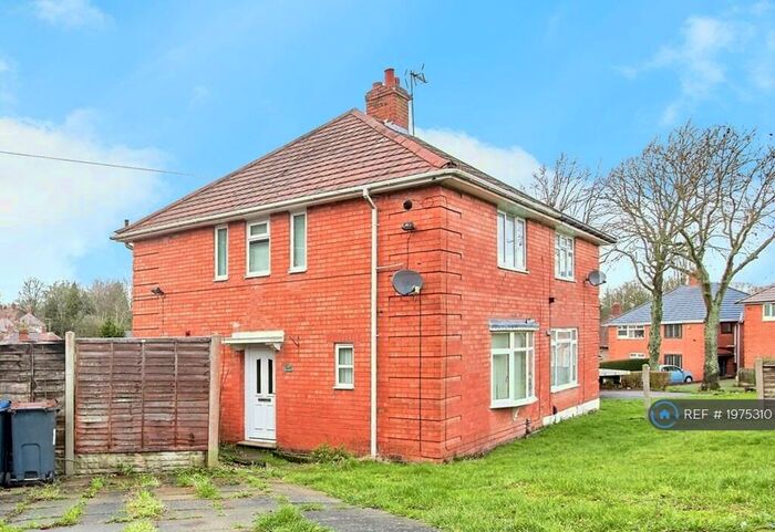 3 Bedroom Semi-Detached House To Rent In Harvington Road, Birmingham, B29