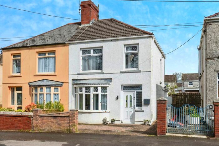 3 Bedroom Semi-Detached House For Sale In Swansea Road, Gorseinon, Swansea, SA4