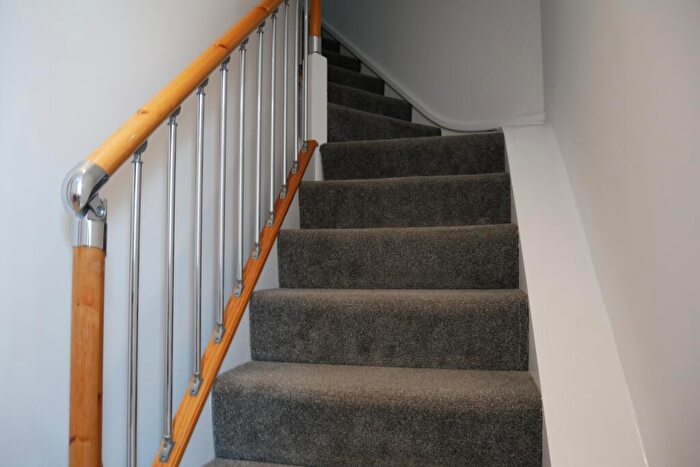 2 Bedroom Duplex To Rent In John William Court, John William Street, Huddersfield, West Yorkshire, HD1