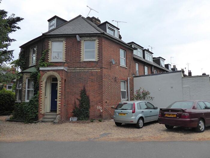 1 Bedroom Apartment To Rent In Erleigh Road, Reading, Berkshire, RG1